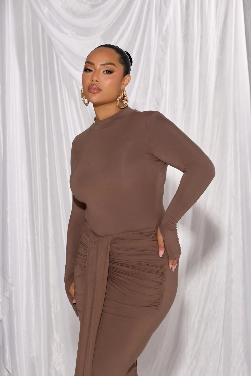 MIYA Curve Maxi Nederdel | Chokolade