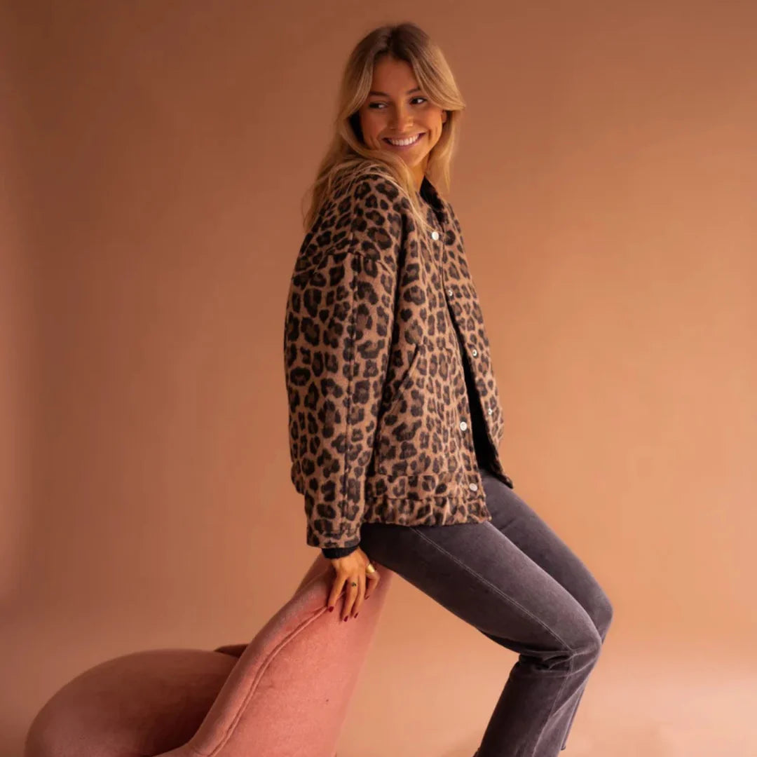 ANDREZA | MODEJAKKE MED LEOPARDPRINT